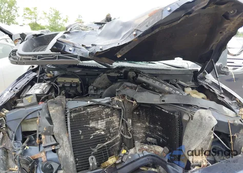 2004 Ford F150 Fx4/Lariat/Xl/Xlt from USA, damaged, VIN 1FTPX14554NB41175